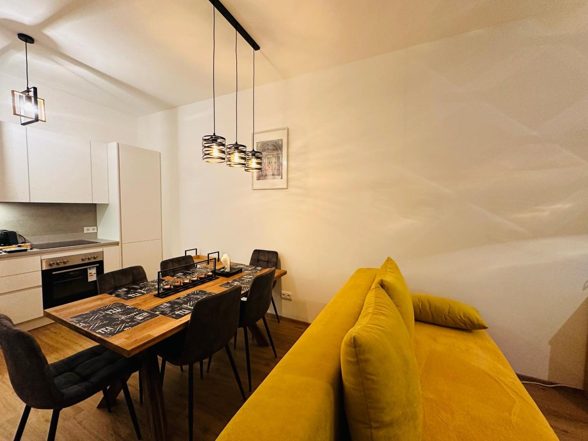Apartment Schoenbrunn Garden Vienna