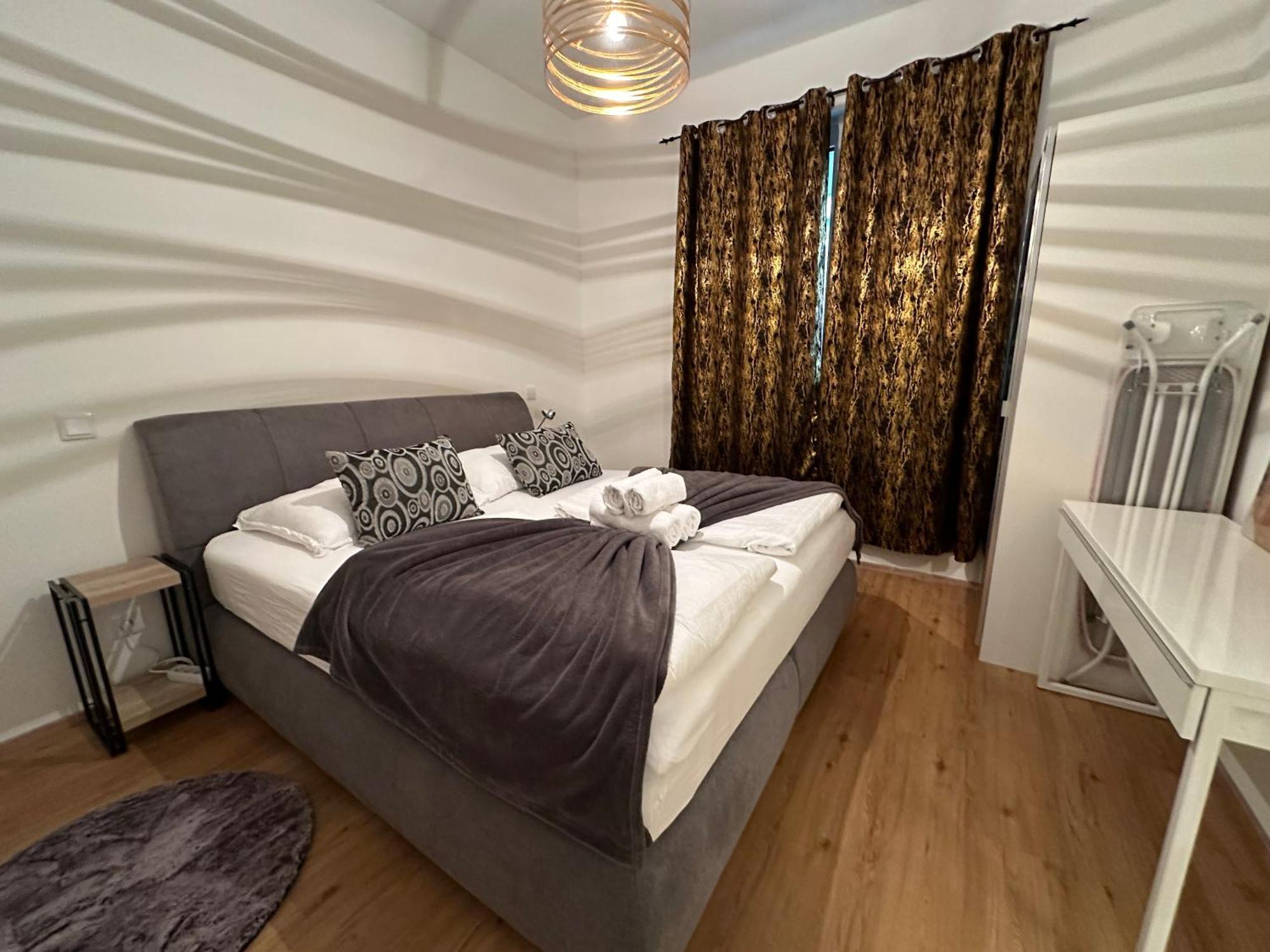 Schoenbrunn Garden Apartment Vienna